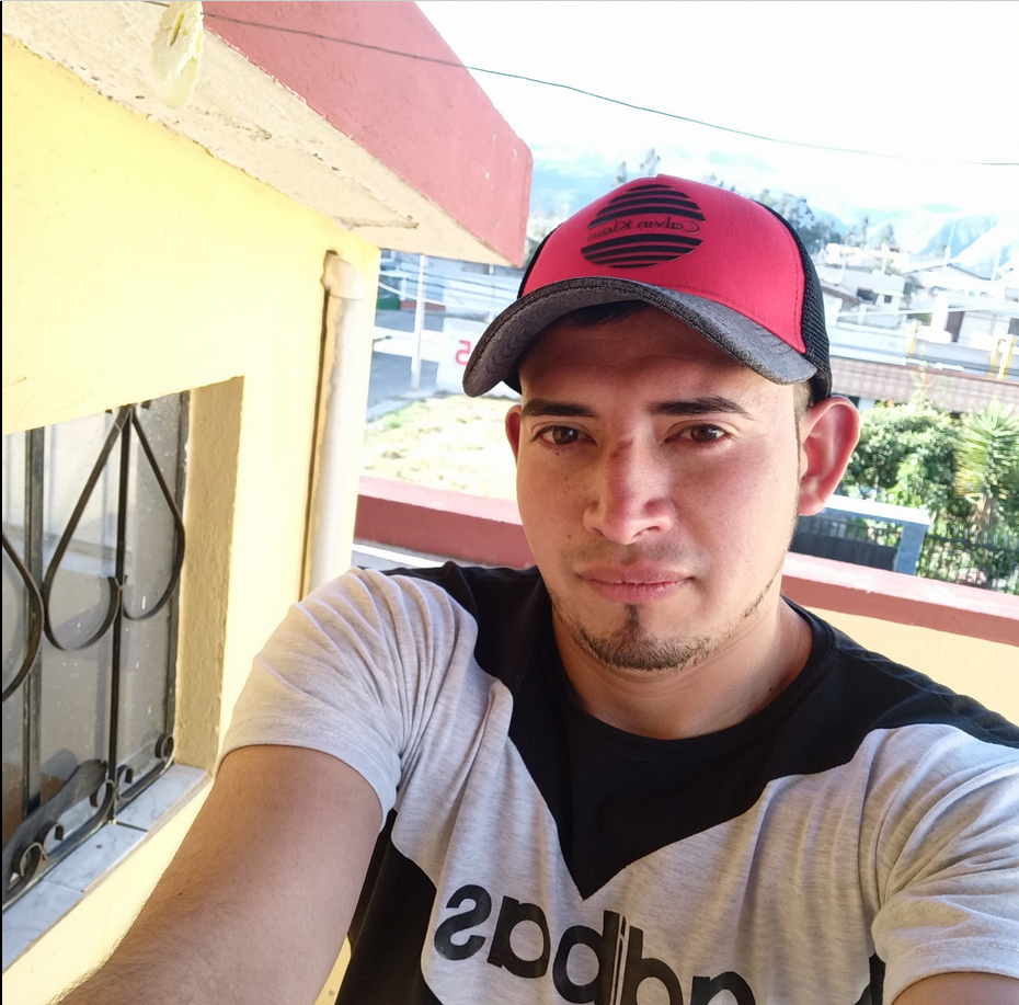 <em>Juan Esteban C.</em>